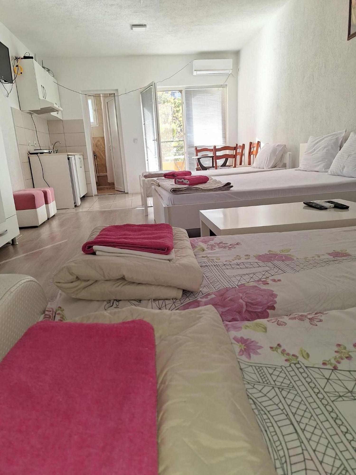 Apartments Ana Dojran Eksteriør bilde